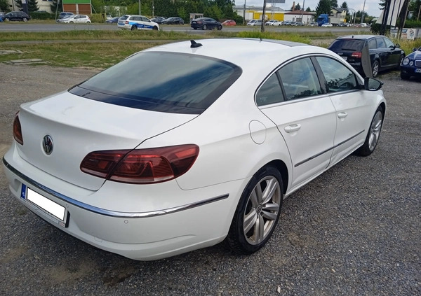 Volkswagen CC cena 38900 przebieg: 230000, rok produkcji 2016 z Warszawa małe 742